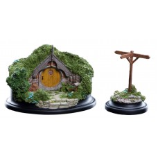The Hobbit - #5 Hill Lane Hobbit Hole Diorama